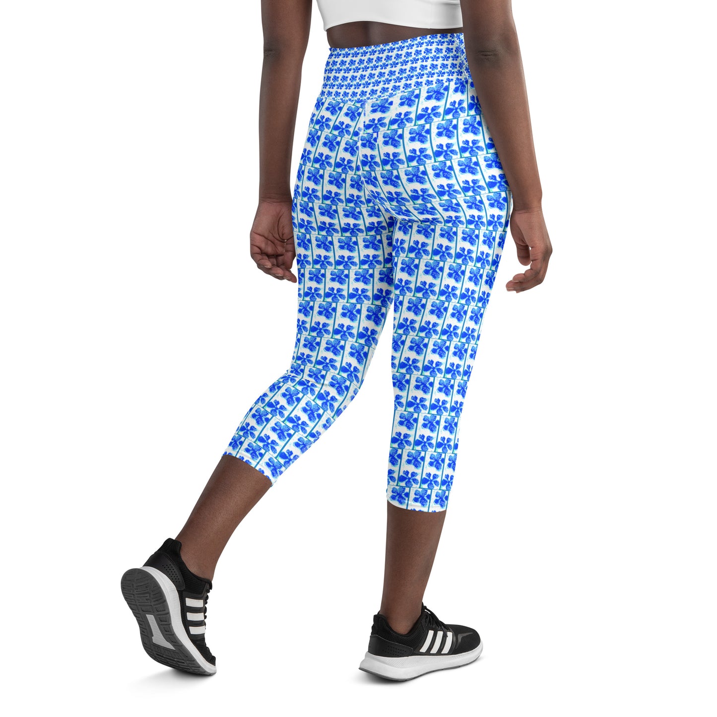 Daphne Yoga Capri Leggings